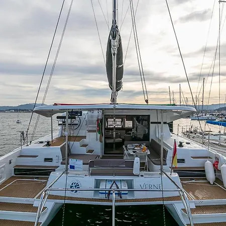 Catamaran Lagoon 42 * Βίγκο